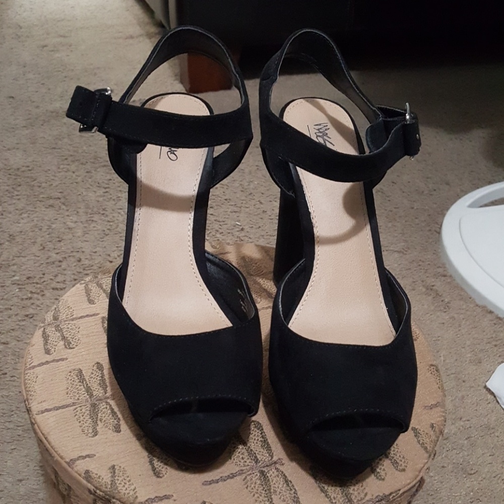 Black Heels